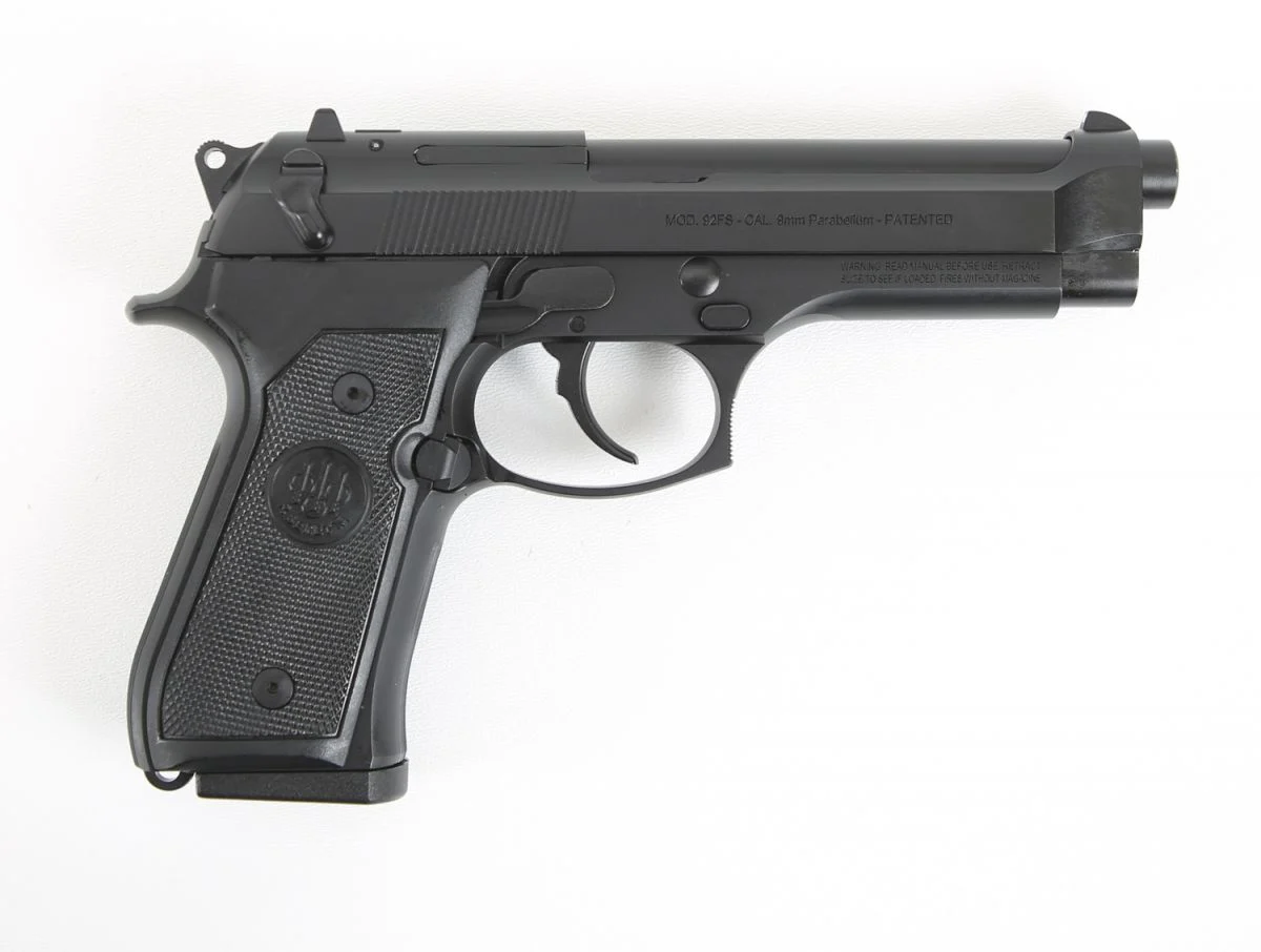 Beretta 92FS Police Special 9mm 15+1, (3) Magazines - 15+1 Rounds | 4.9" Barrel | Polymer Grips | Blue/Black | 3-Dot Sights