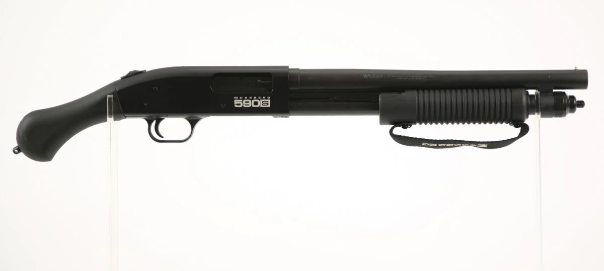 Mossberg & Sons 590S Shockwave 12 Gauge Pump Firearm - 5 Rounds | 14.375" Barrel | Synthetic