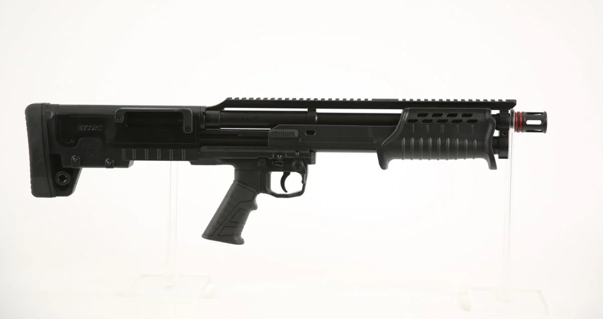 Escort BullTac 12ga 18" Picatinny Rail 5+1 - 5+1 Rounds | 18" Barrel | 3" Chamber | Black Stock | Synthetic | Blue/Black