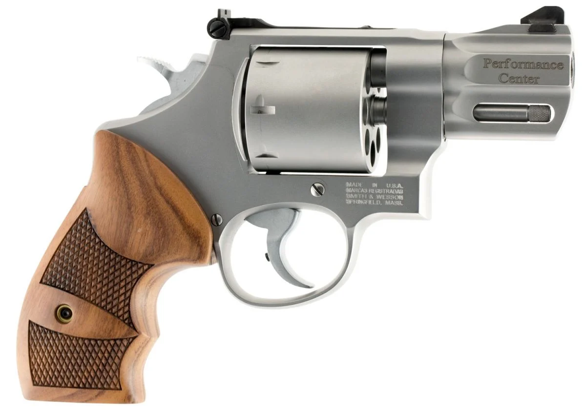 Smith & Wesson PC Model 627 357 Magnum Revolver - 8 Rounds | 2.62" Barrel | Wood Grips | Stainless/Silver | 3-Dot Sights